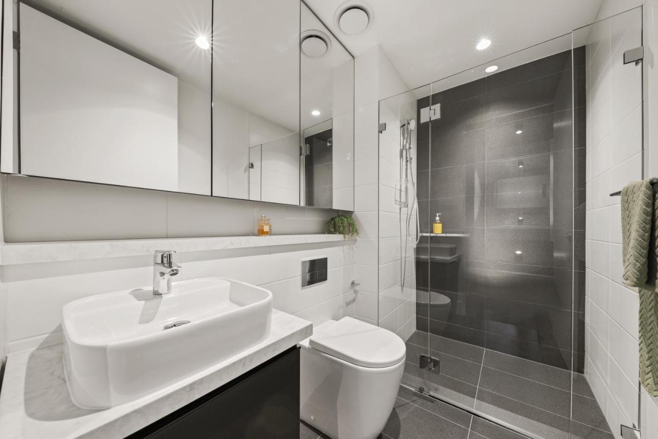 Rambla At Solarino House Aparthotel Melbourne Exterior foto
