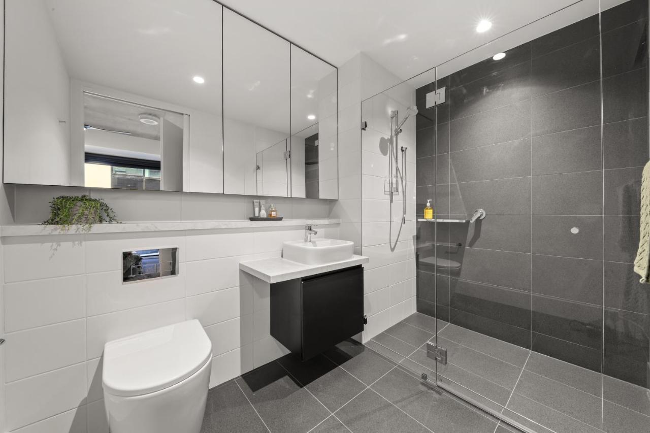 Rambla At Solarino House Aparthotel Melbourne Exterior foto
